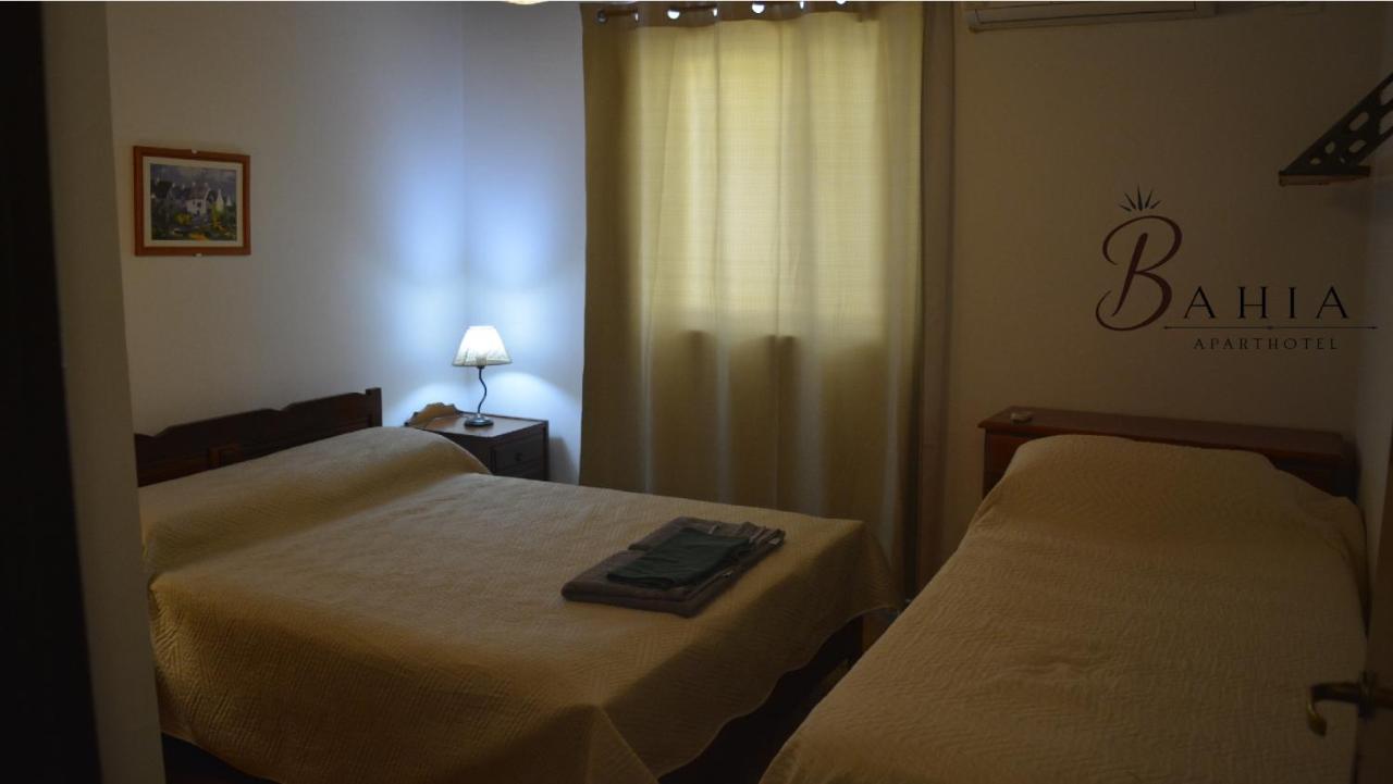 Aparthotel Bahia Neuquén Екстериор снимка