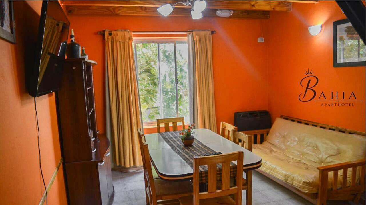 Aparthotel Bahia Neuquén Екстериор снимка